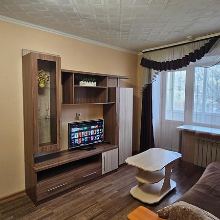 Lux Apartment On Potanina 19 Усть-Каменогорск Экстерьер фото