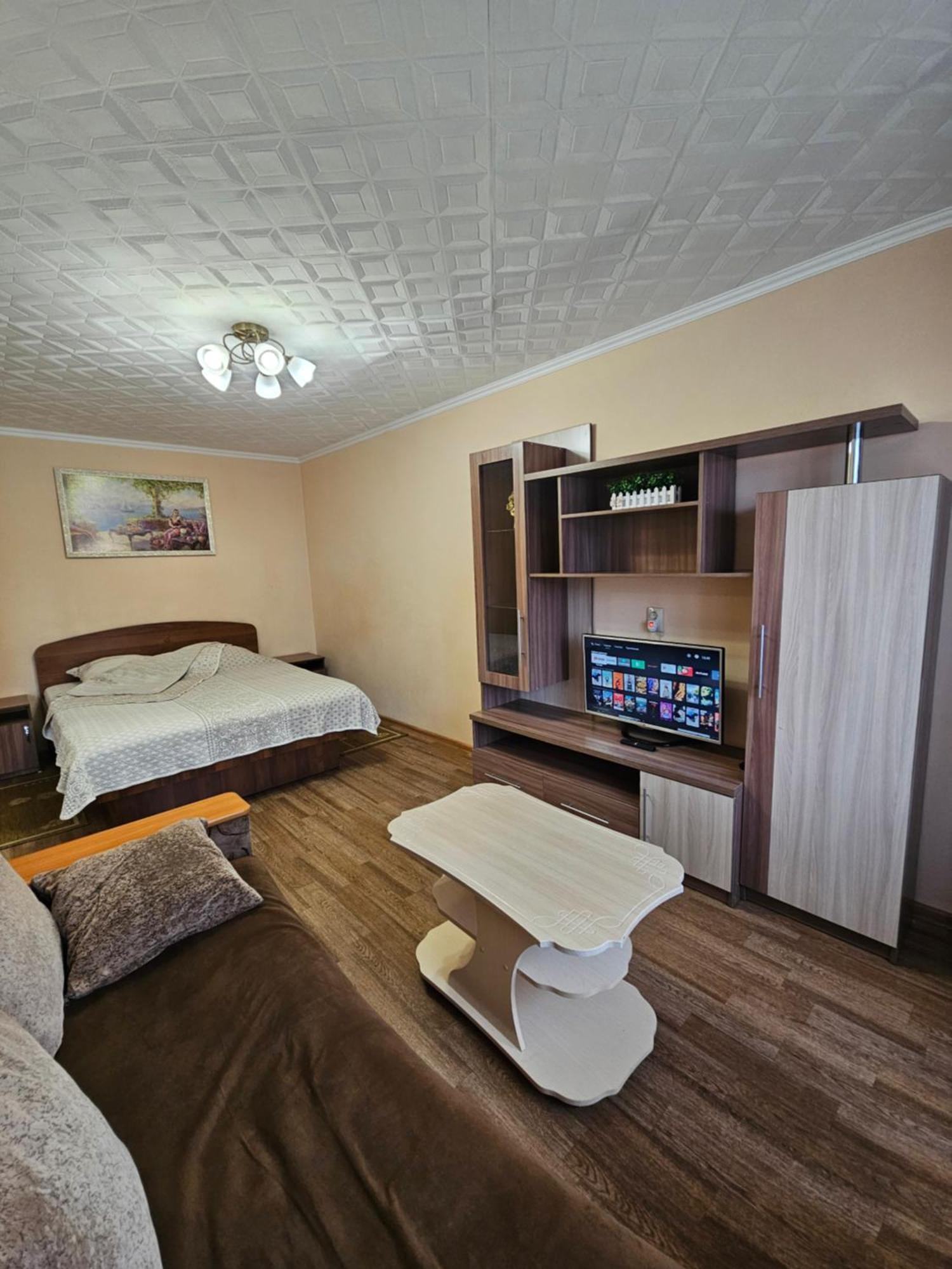Lux Apartment On Potanina 19 Усть-Каменогорск Экстерьер фото